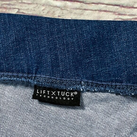 NYDJ ScultHer Womens Jeans size 2X new nwt Medium Wash Straight Wide x31 Stretch - Picture 7 of 12